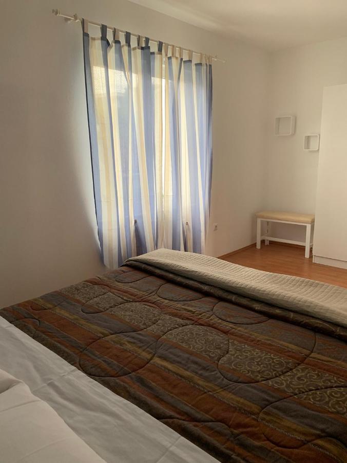 Apartman Kartec Krk Town Luaran gambar
