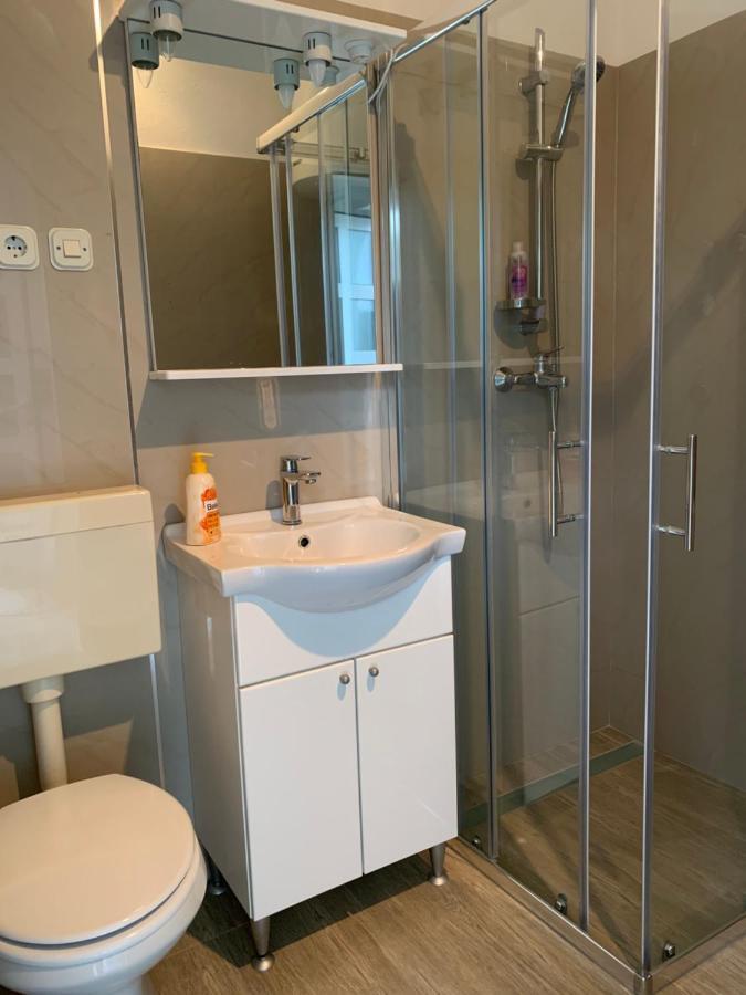 Apartman Kartec Krk Town Luaran gambar